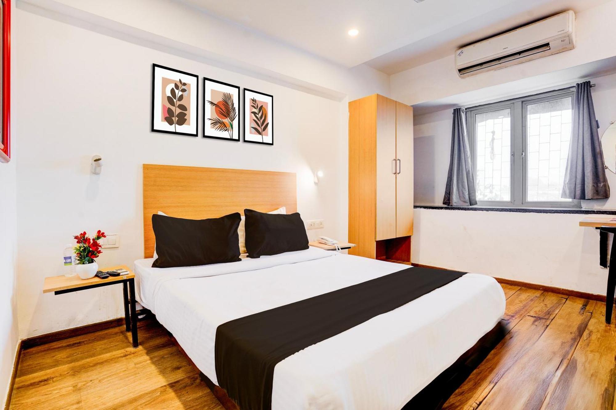 Super Townhouse Khar The Unicontinental Hotel Mumbai Exterior foto